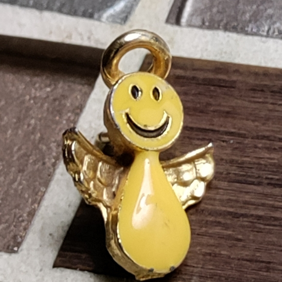 Unique Smiley Angel pin-Ballou Reg'd - Picture 7 of 8